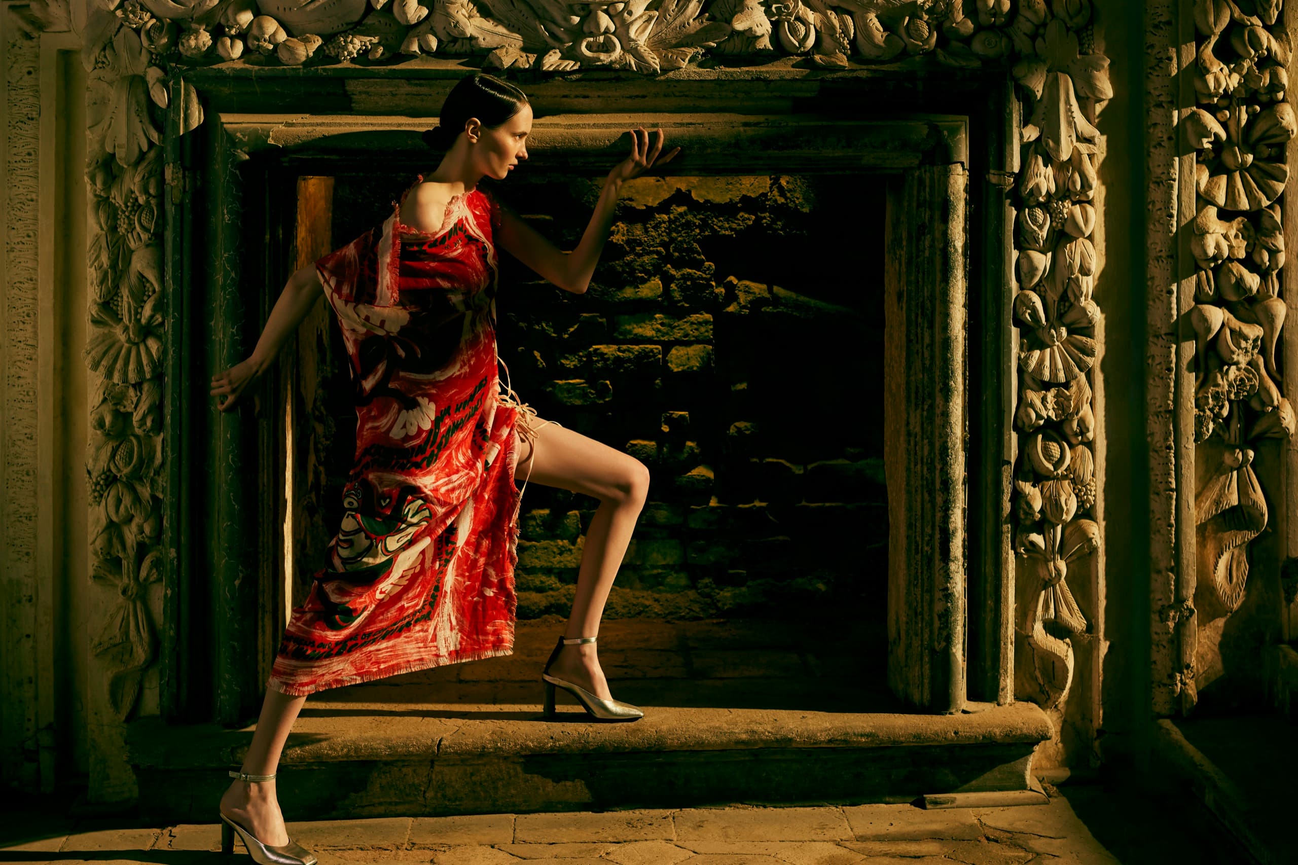 Gilt for Numéro Russia — frame 3