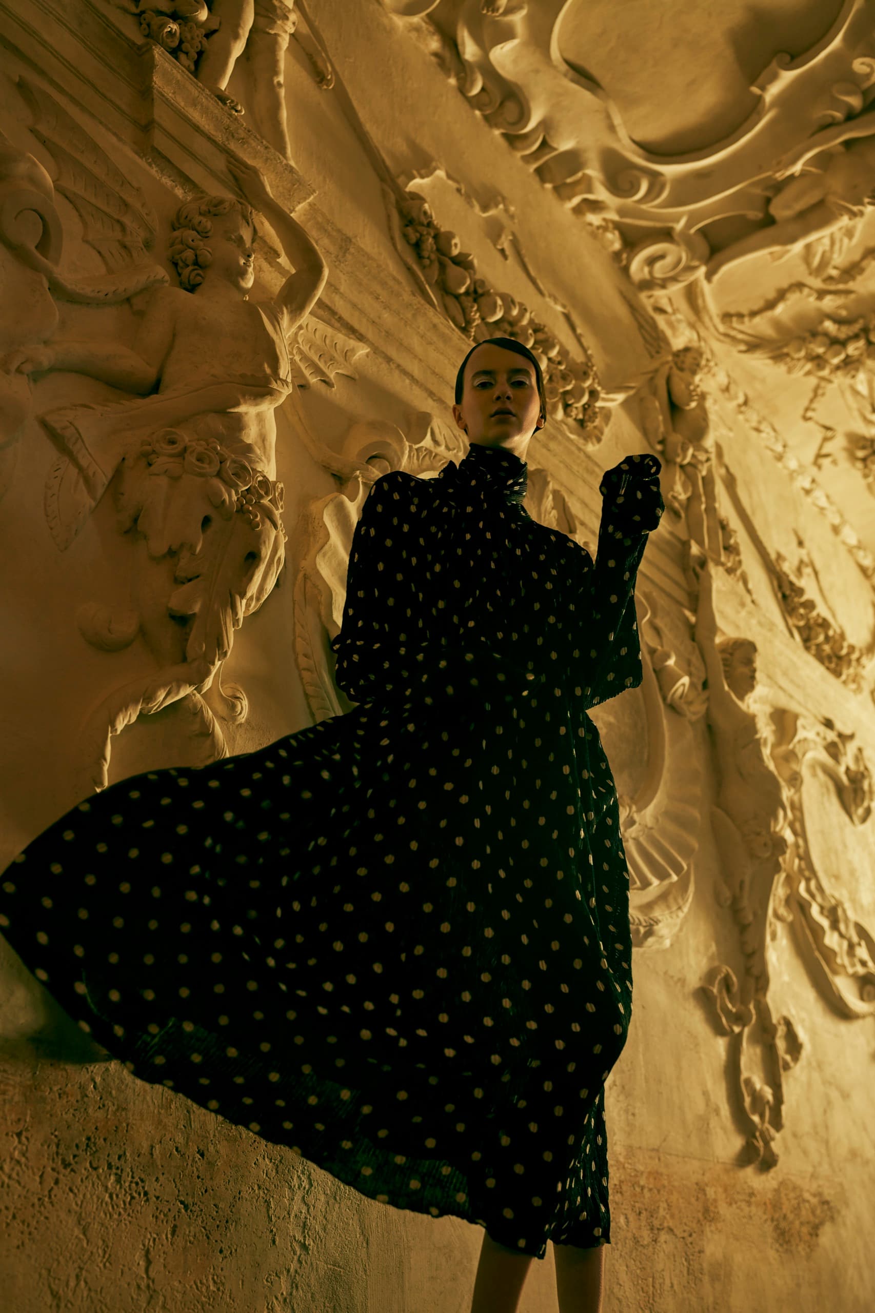 Gilt for Numéro Russia — frame 5