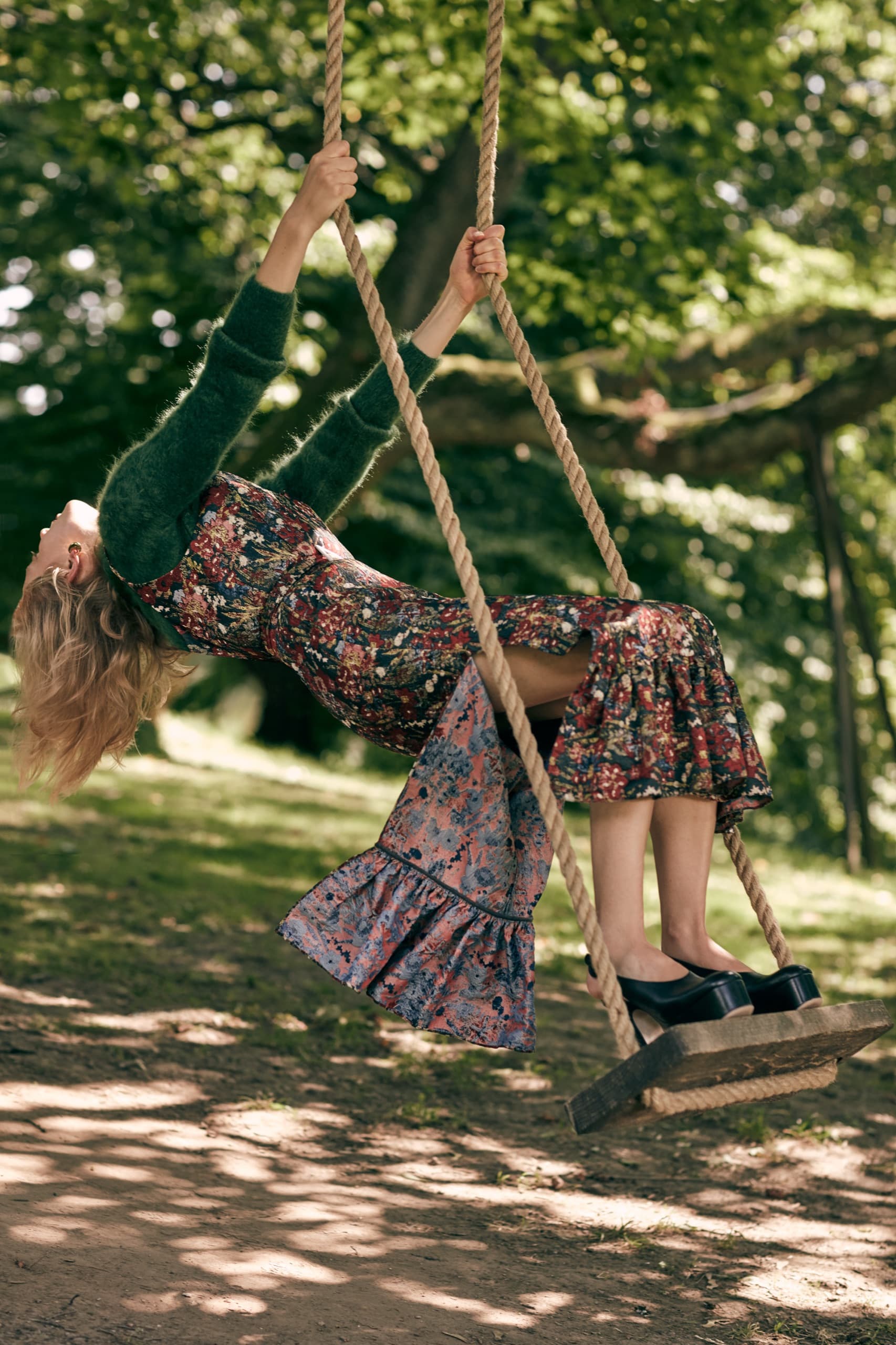 Grounds for Elle Indonesia — frame 6